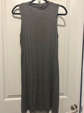 Sleeveless Heathered Gray Midi Dress